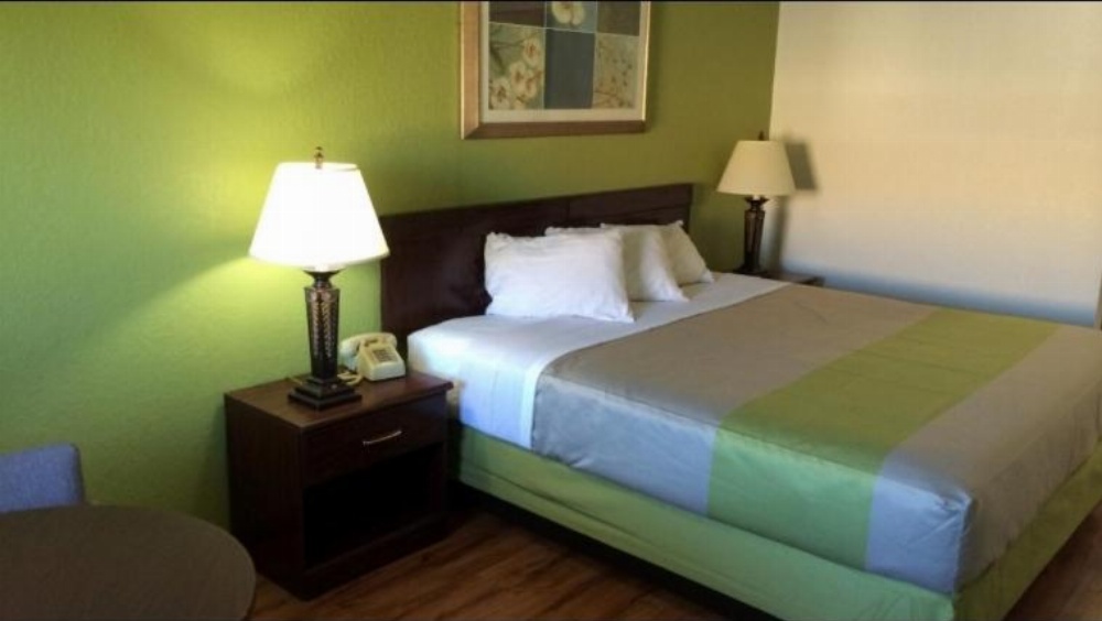 Motel 6-Mattoon, IL Image 15