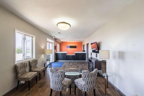 Motel 6-Mattoon, IL image 36