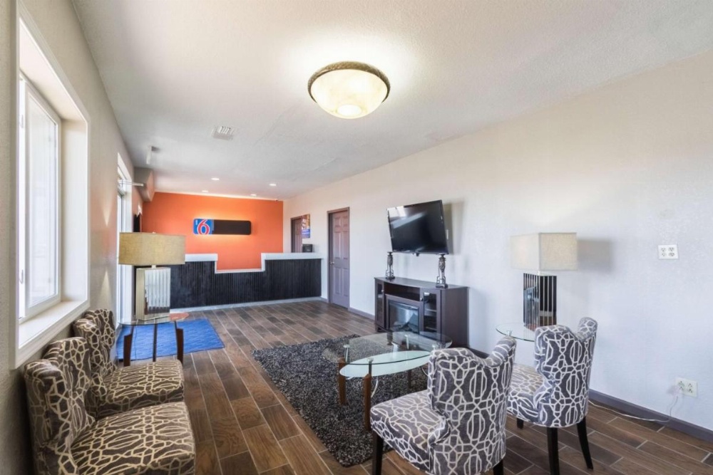 Motel 6-Mattoon, IL Image 37